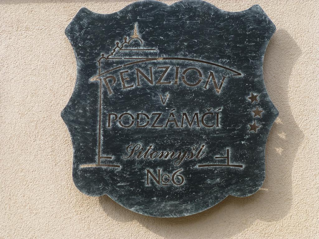 Penzion V Podzamci Літомишль Екстер'єр фото